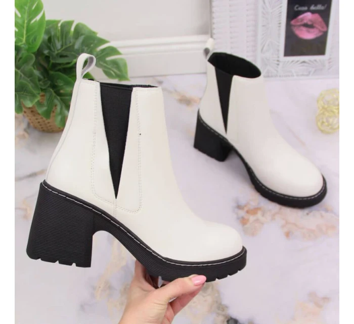 Zateplené čižmy Artiker W HBH42 s podpätkom