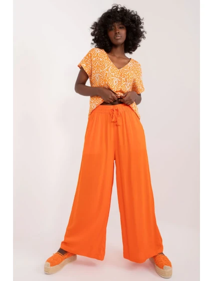 Dámske nohavice model 196904 Podúroveň Dámske nohavice model 196904 Podúroveň