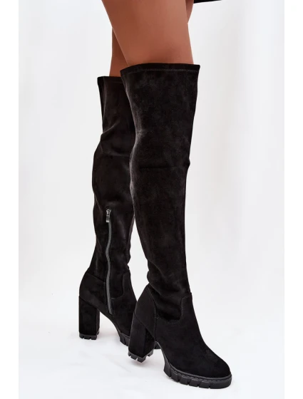 Topánky na podpätku model 221155 Krok vo veľkom štýle Topánky na podpätku model 221155 Krok vo veľkom štýle