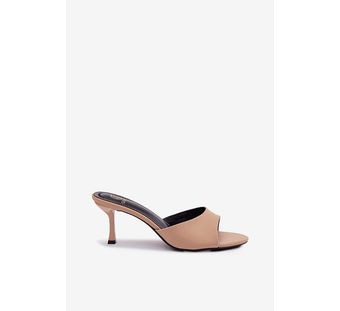 Dámské sandály na podpatku látkové Béžové model 22111314 - Boto