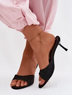 Sandály z imitace semiše na podpatku Černé model 22103075 - Boto