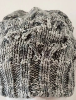Akrylová čiapka sivá - Oliwier