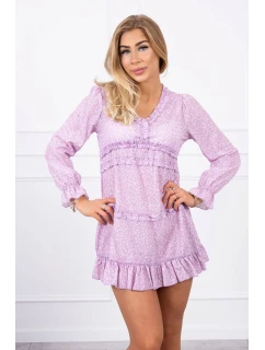 Šaty s ozdobnými volánikmi fialovej