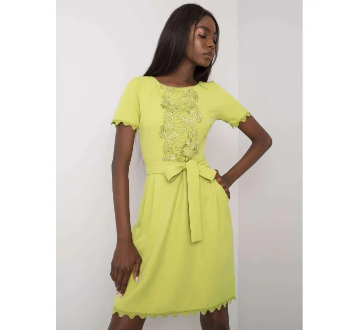 Dámske šaty LK SK 506321.44 svetlo zelená - FPrice Dámske šaty LK SK 506321.44 svetlo zelená - FPrice