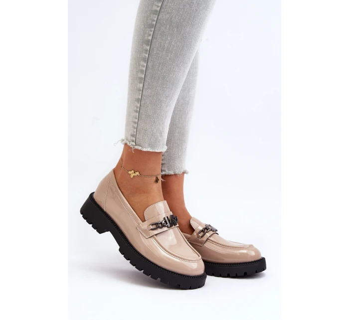 Dámské mokasíny na ploché podrážce béžové model 21649166 - VINCEZA Dámské mokasíny na ploché podrážce béžové model 21649166 - VINCEZA