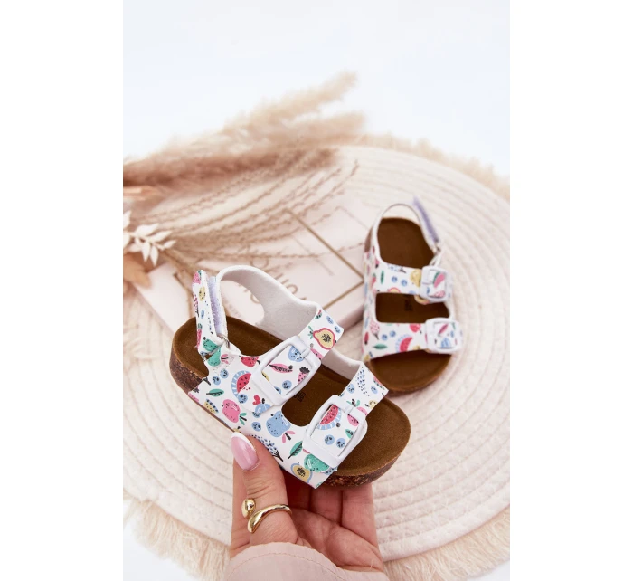 Dětské sandály na korkové podrážce s přezkami bílé model 21701044 - Boto Dětské sandály na korkové podrážce s přezkami bílé model 21701044 - Boto