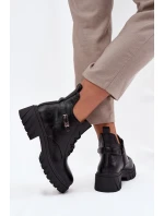 Nízké zateplené dámské kotníkové boty na klínku s ozdobným páskem Černé model 21708426 - Boto Nízké zateplené dámské kotníkové boty na klínku s ozdobným páskem Černé model 21708426 - Boto
