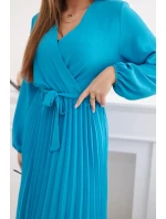 Šaty s viazaným skladaným lemom tyrkysové