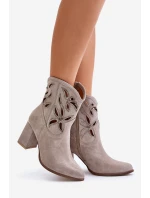 Semišové Botky Na Podpatku Lewski model 21672767 - Boto Semišové Botky Na Podpatku Lewski model 21672767 - Boto