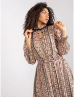 Sukienka DHJ SK ciemny bezowy model 19755080 - FPrice Sukienka DHJ SK ciemny bezowy model 19755080 - FPrice