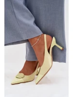 Sandále na podpätku model 225218 Vykročte štýlovo