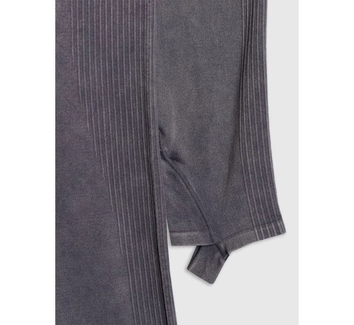 Dámsky bezšvový overal na jogu a pilates 4F 4FRAW25TJUMF063-31S Dámsky bezšvový overal na jogu a pilates 4F 4FRAW25TJUMF063-31S