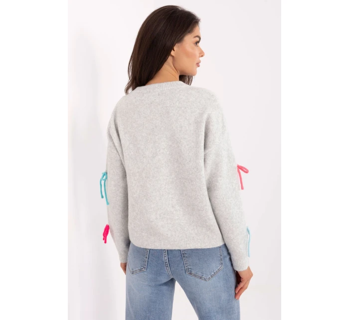 Sveter model 218332 Továrenská cena Sveter model 218332 Továrenská cena