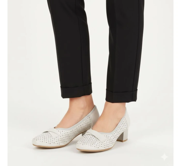 Dámské béžové ažurové lodičky model 22009336 - JEZZI