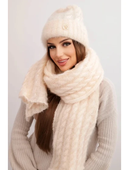 Dámska súprava čiapky a šálu s pruhmi s dekorom ecru