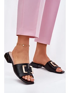 Elegantné dámske sandále na klinoch so zlatými detailmi 62229 Black Vinceza
