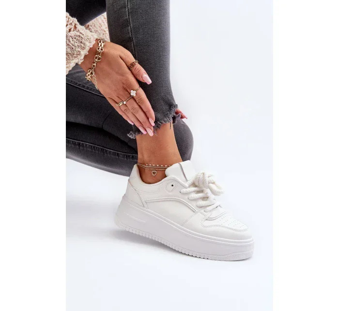 Dámske tenisky na platforme Vhisper z eko kože Dámske tenisky na platforme Vhisper z eko kože