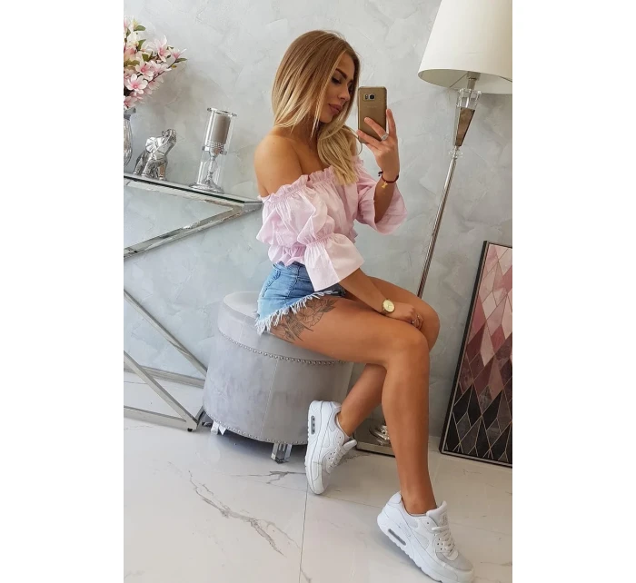 Púdrovo ružová blúzka