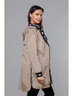 Tenká béžová dámska bunda s ozdobnou lemovkou (B8145-12)