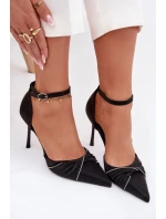 Podpatky s krystaly Černá model 21788368 - Boto