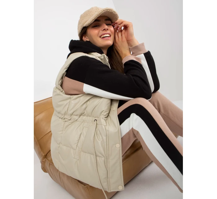 Vesta AI KZ model 17761000 světle béžová - FPrice Vesta AI KZ model 17761000 světle béžová - FPrice