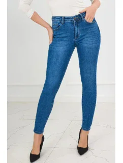 Klasické úzke džínsy