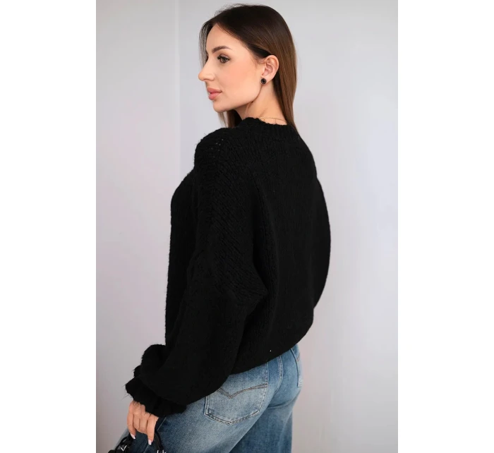 Dámsky mohérový sveter s hrubým úpletom a ozdobnými rukávmi čierny Dámsky mohérový sveter s hrubým úpletom a ozdobnými rukávmi čierny