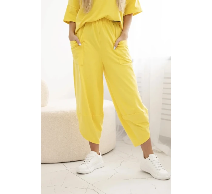 Bavlněný komplet halenka + kalhoty žlutý Bavlněný komplet halenka + kalhoty žlutý