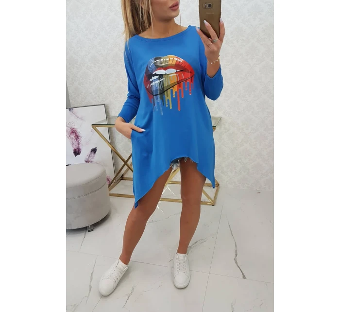 Oversize halenka s potiskem model 18743434 rtů chrpově modrá - K-Fashion Oversize halenka s potiskem model 18743434 rtů chrpově modrá - K-Fashion