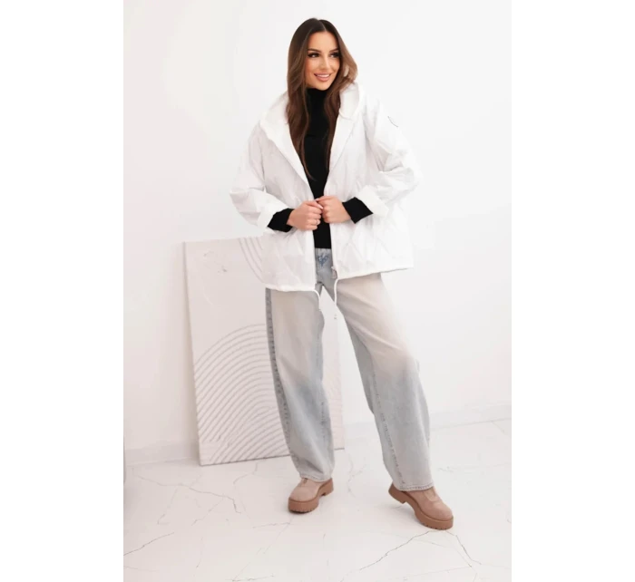 Dámska jarná prešívaná bunda s kapucňou a zipsom biela