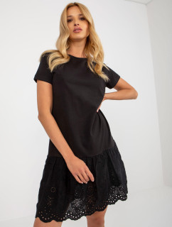 Čierne bavlnené šaty s volánom