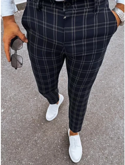 Pánske čierne kockované nohavice FashionStreet UX3953