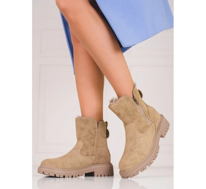 Pohodlné hnedé dámske členkové topánky na plochom podpätku Pohodlné hnedé dámske členkové topánky na plochom podpätku