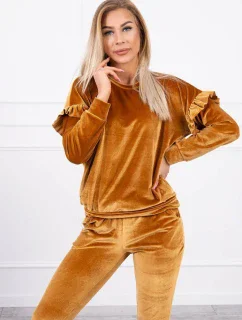 Velúrová súprava s volánikmi ťava