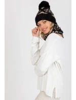 Čiapka model 185916 AT Čiapka model 185916 AT