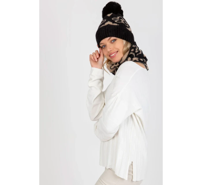 Čiapka model 185916 AT Čiapka model 185916 AT