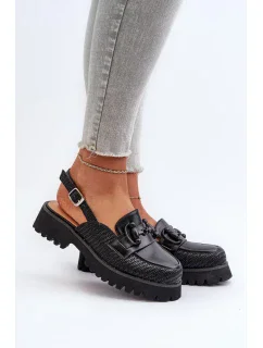 Sandále na podpätku model 195553 Vykročte štýlovo