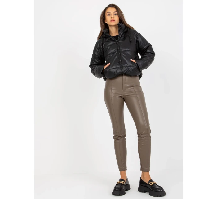 NM KR H 923 plášť.94 čierna