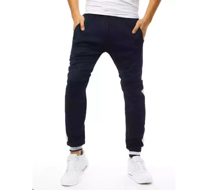 Pánské tmavě modré tepláky Dstreet model 21963753 - FashionStreet Pánské tmavě modré tepláky Dstreet model 21963753 - FashionStreet