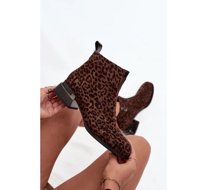 Botki Z Naturalnego Zamszu Na Klocku Panterka D&A JC52-852 Brązowe