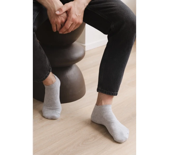 Hladké pánske ponožky 045