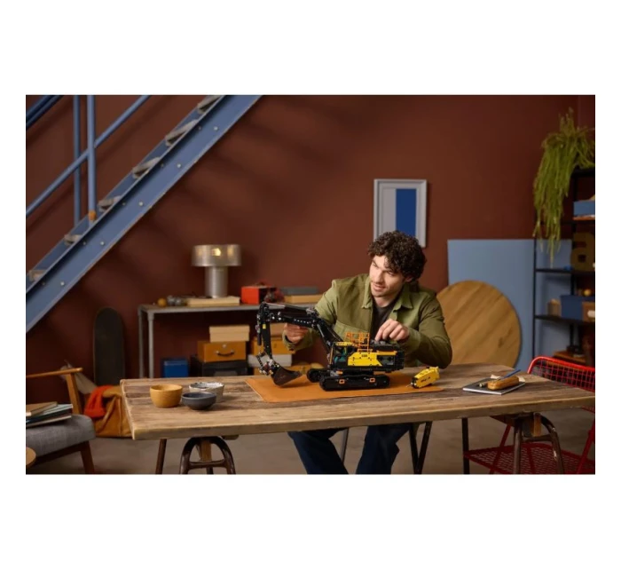 LEGO Technic 42215 Volvo EC500 Hybridné rýpadlo