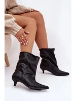 Dámské Kotníkové Boty S Černé model 21788076 - Boto Dámské Kotníkové Boty S Černé model 21788076 - Boto