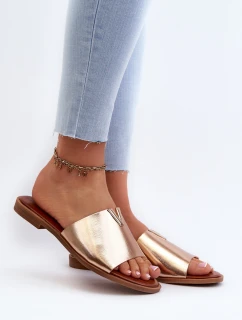 Dámské sandály z ekokože na ploché podrážce zlaté model 21657860 - EVENTO