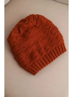 Dámska zimná čiapka s klasickým rebrovaným úpletom K439 hnedá