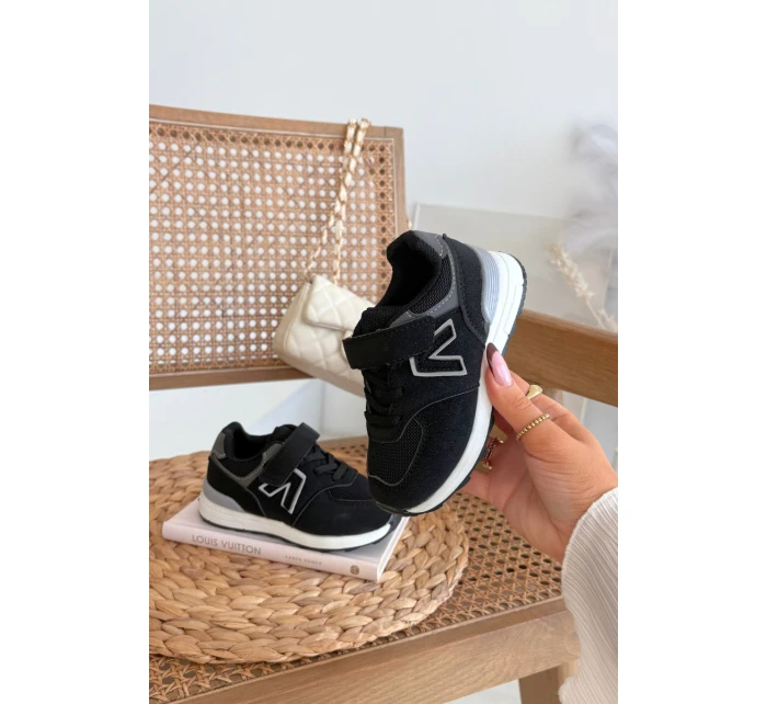 Sportovní tenisky dětské na suchý zip černé Galisse Sportovní tenisky dětské na suchý zip černé Galisse