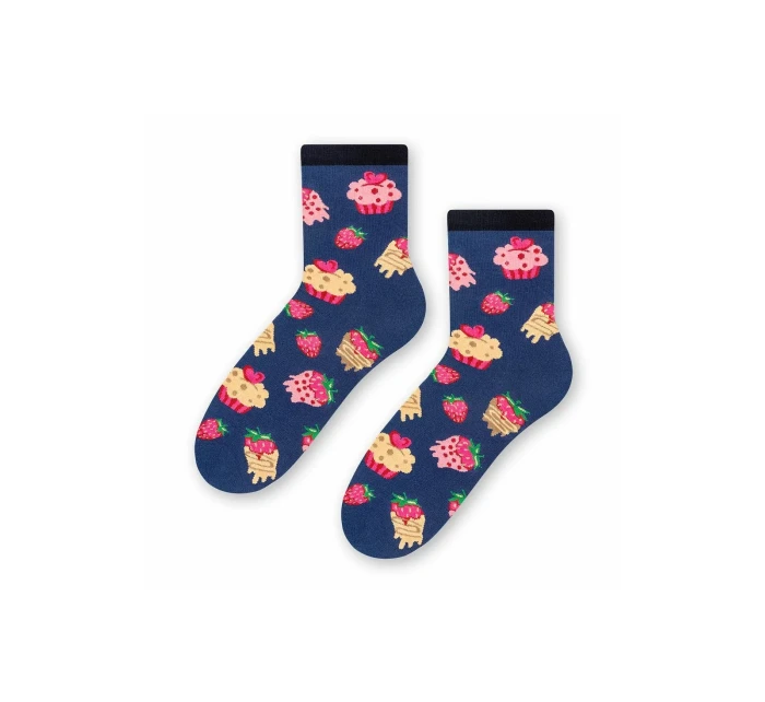 Dámské ponožky model 14559108 Srdce - Steven Dámské ponožky model 14559108 Srdce - Steven