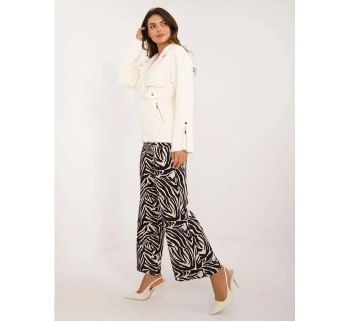 Krátka bunda z alpakovej vlny v ecru farbe (250)