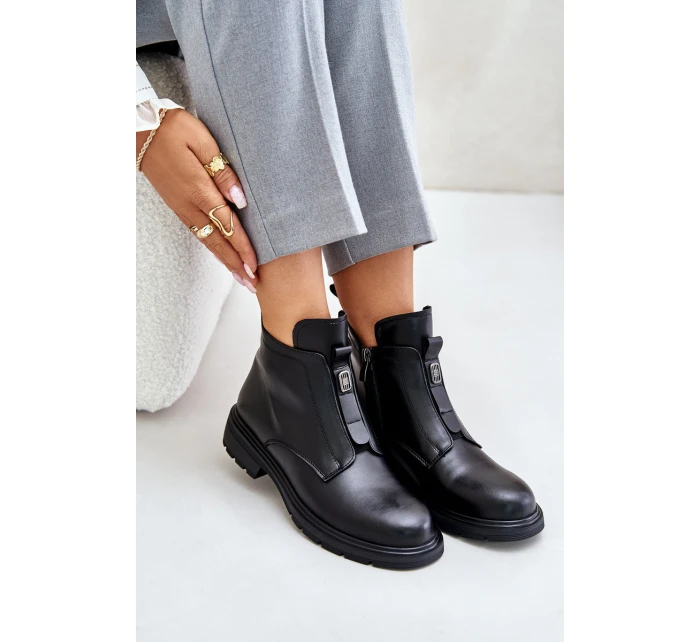 Kožené Boty Na Plochém Podpatku Zateplené Černé model 21675477 - EVENTO Kožené Boty Na Plochém Podpatku Zateplené Černé model 21675477 - EVENTO