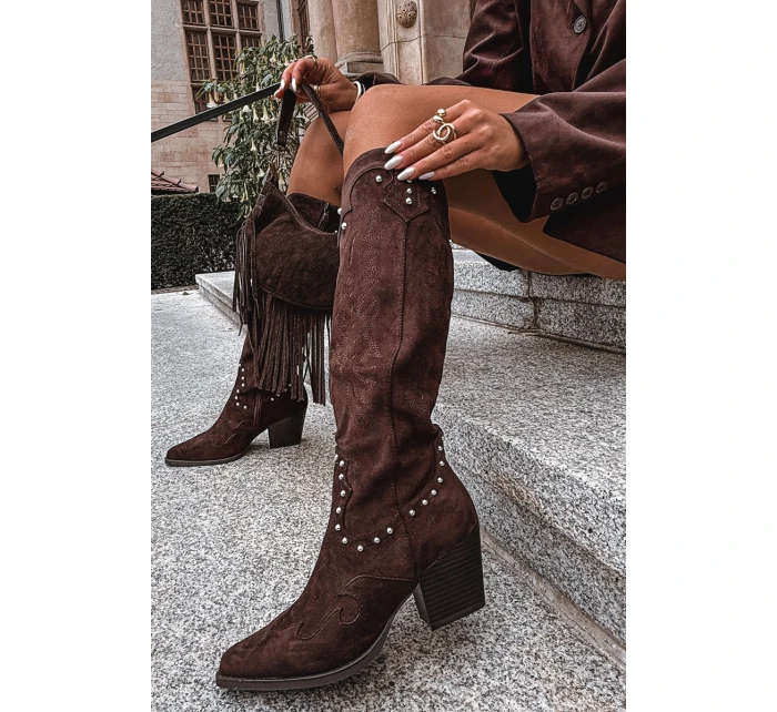 Damskie Kozaki Kowbojki Ze Zdobieniem Na Słupku Czekoladowe Darella Damskie Kozaki Kowbojki Ze Zdobieniem Na Słupku Czekoladowe Darella